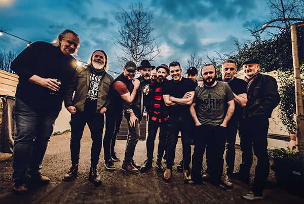 the white horse guitar club
