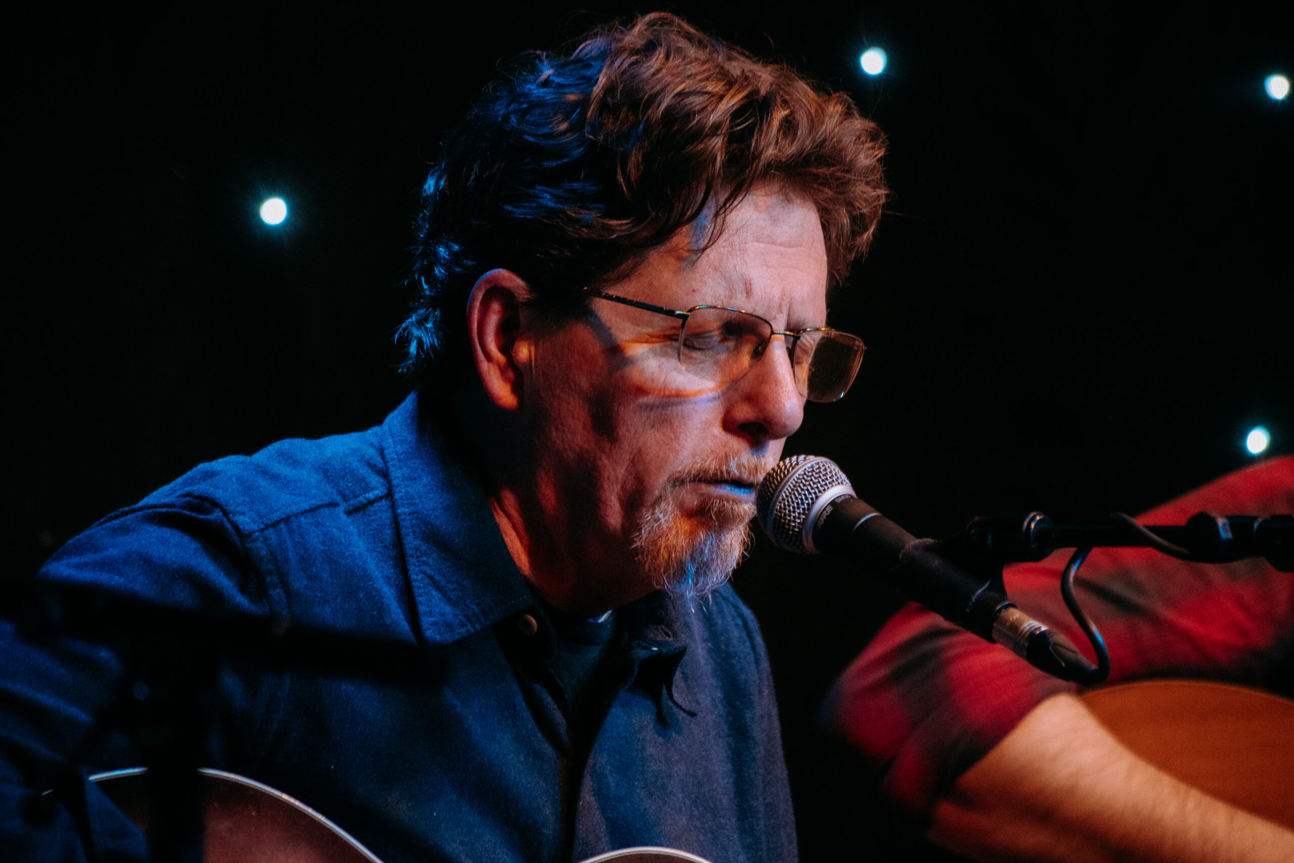 Tim O’Brien, Dermot Byrne, Seamie O’Dowd and Jan Fabricius Special Guests – Macdara O Faoláin